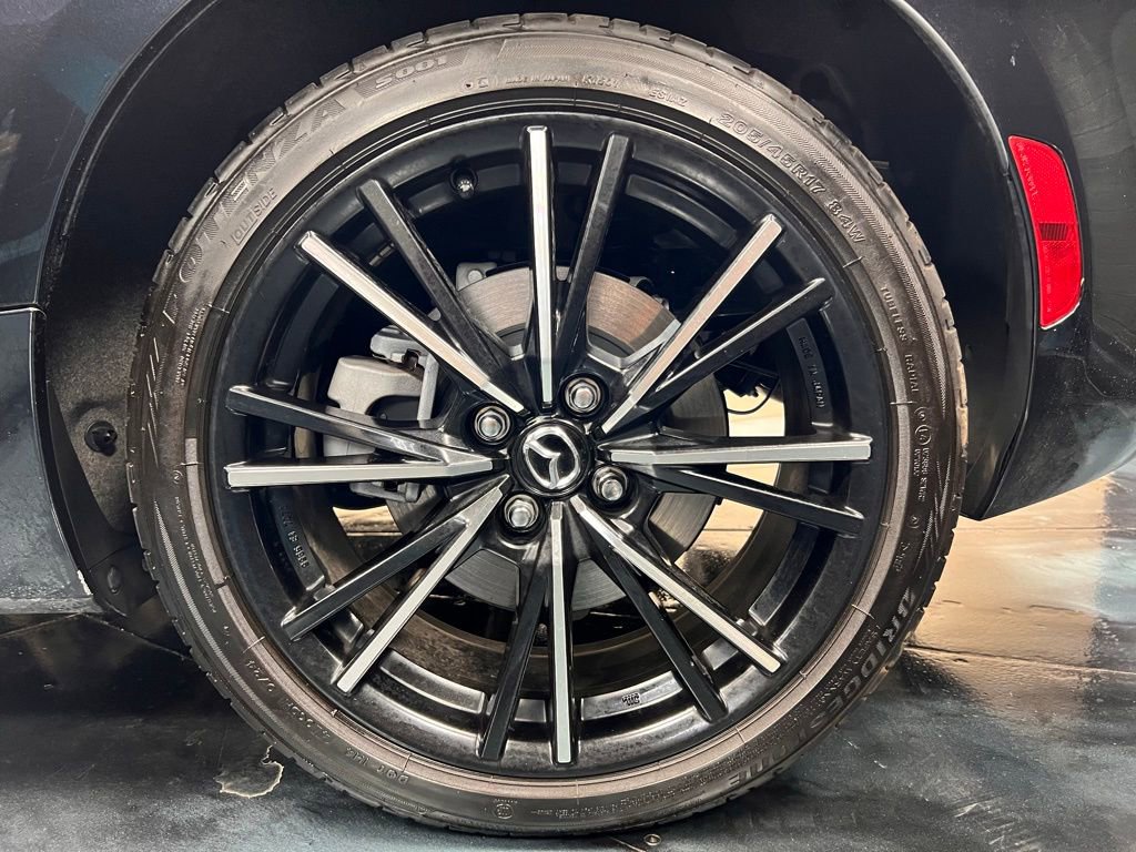 Used 2024 MAZDA MX-5 Miata RF Grand Touring image 12