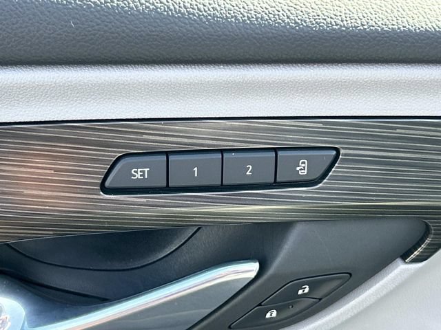 Used 2023 GMC Terrain SLT w/ Tech Package AWD/4WD image 24