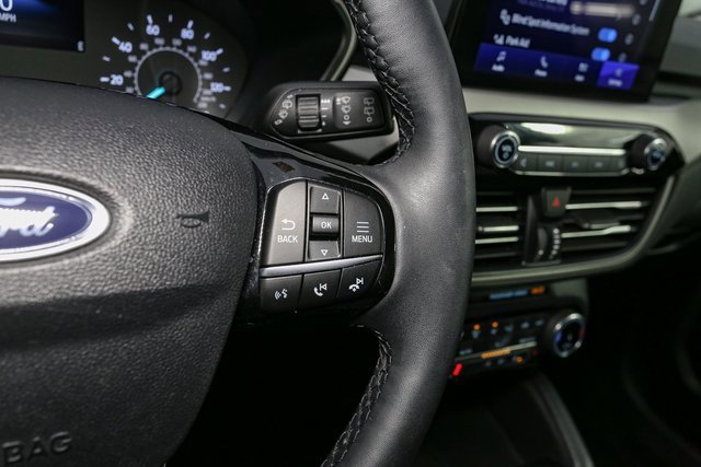Used 2022 Ford Escape SEL image 30