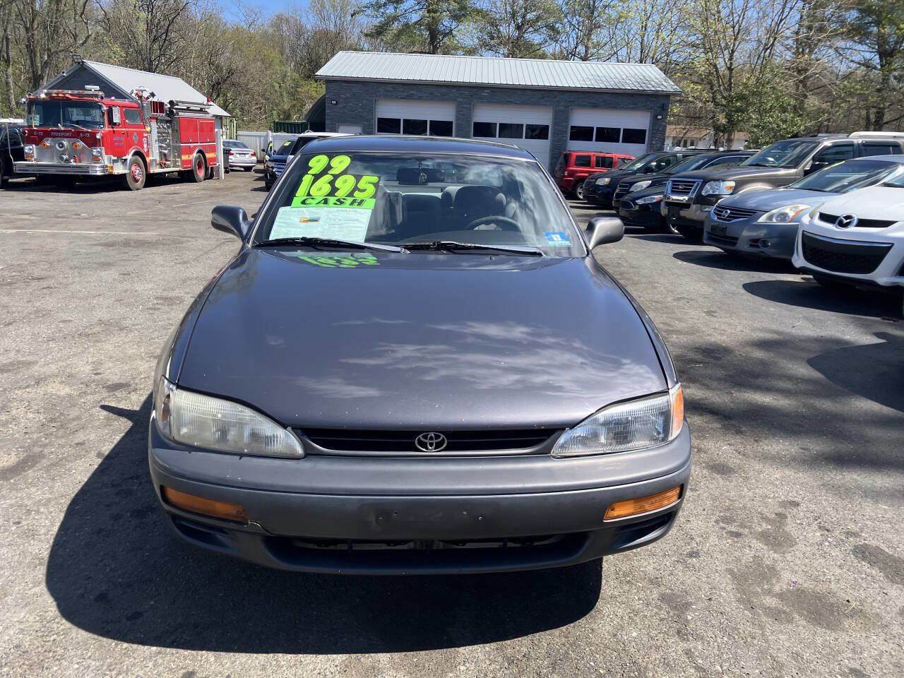 Used 1996 Toyota Camry LE image 4