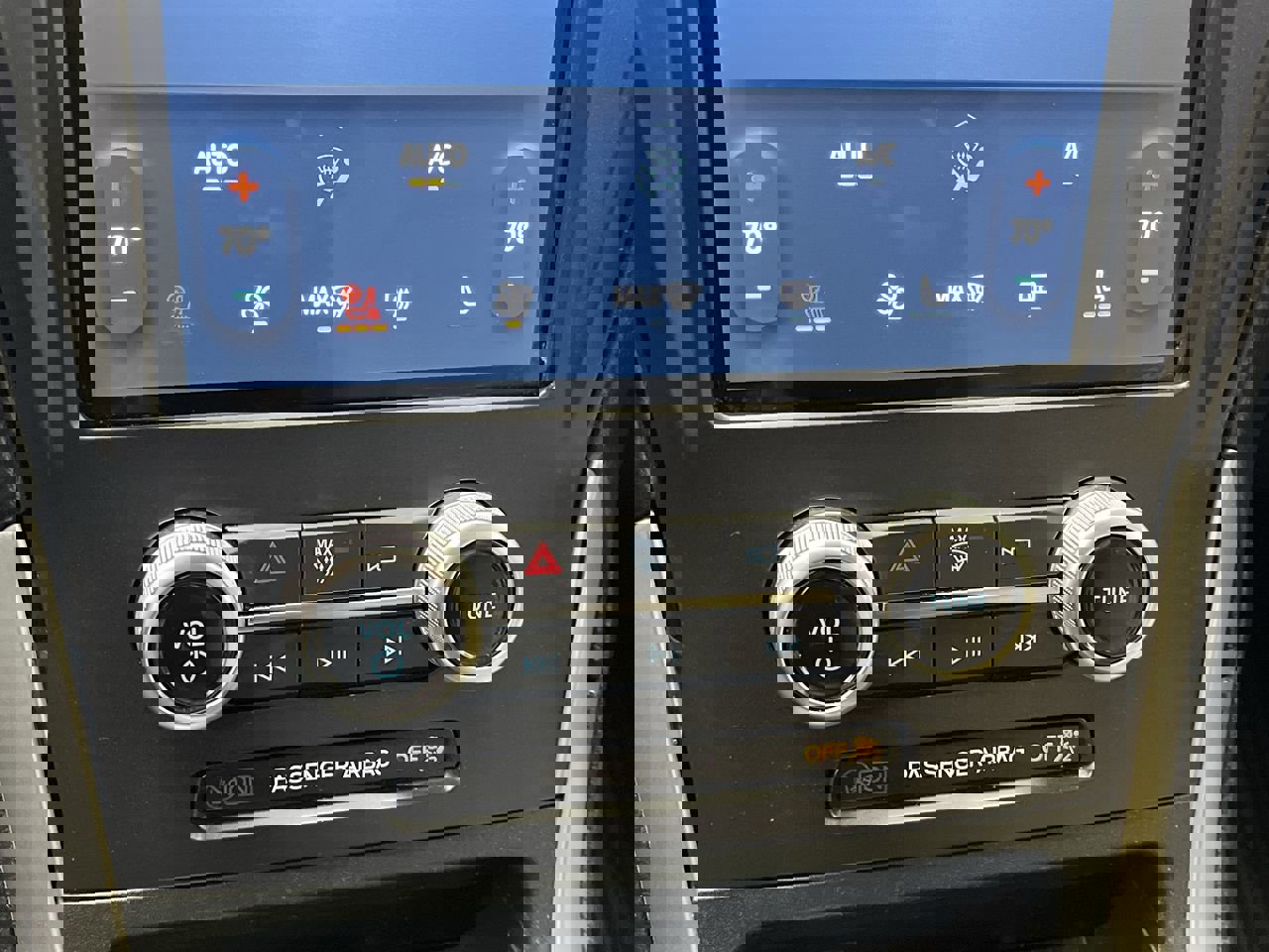 Used 2022 Ford Edge SEL w/ Convenience Package image 21