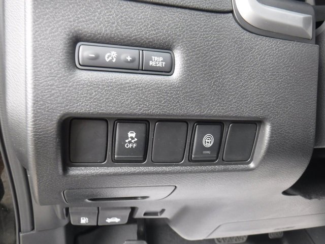 Used 2023 Nissan Murano SV image 16