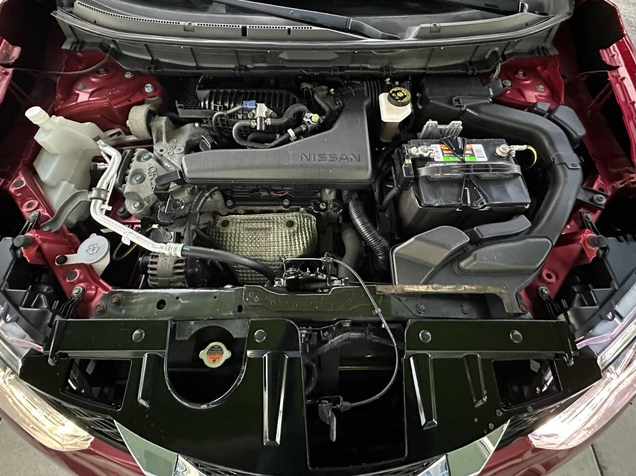 Used 2016 Nissan Rogue SL image 49