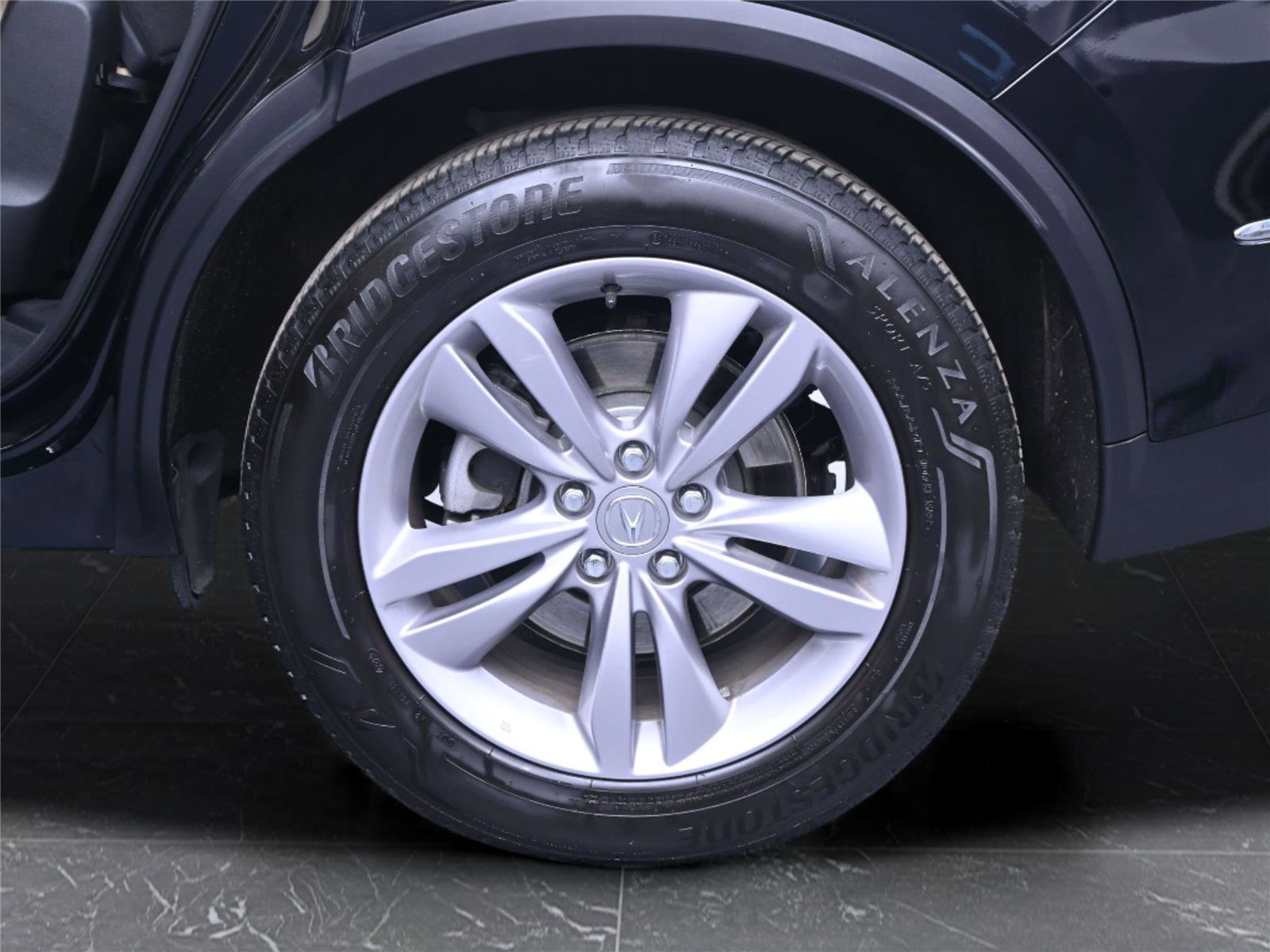 Certified 2023 Acura MDX SH-AWD image 13