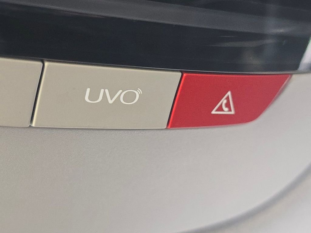 Used 2023 Kia Seltos S w/ Navigation Package image 8