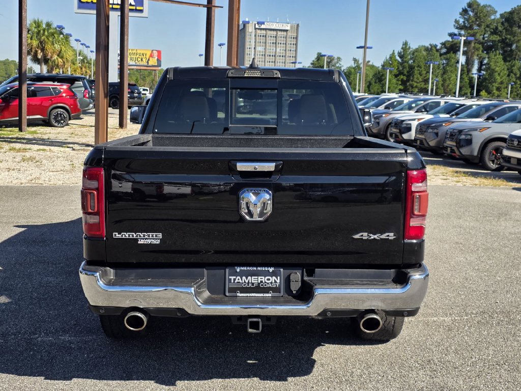 Used 2019 RAM 1500 Laramie AWD/4WD image 3