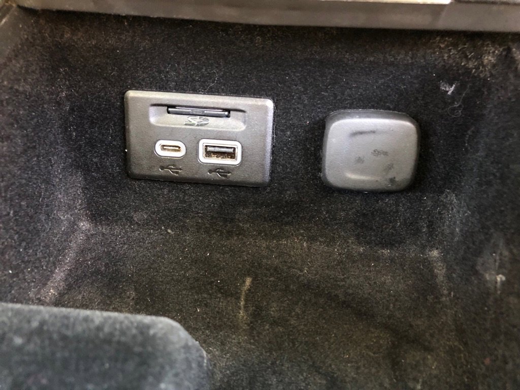 Used 2019 Cadillac XT4 Luxury image 30