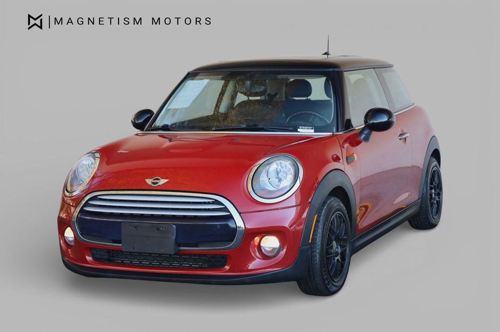Used 2014 MINI Cooper 2-Door Hardtop image 6