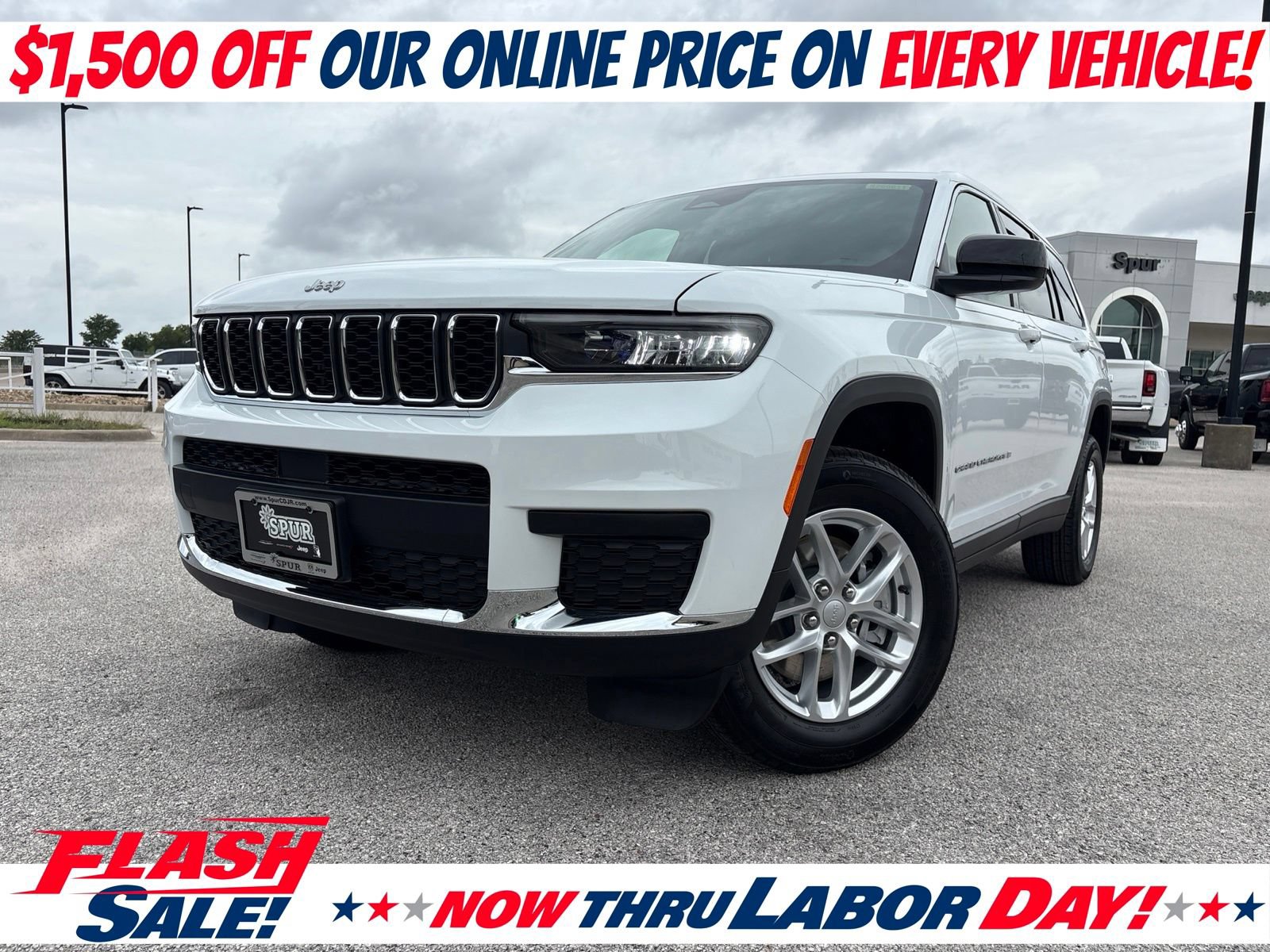 New 2026 Jeep Grand Cherokee L Laredo RWD image 1