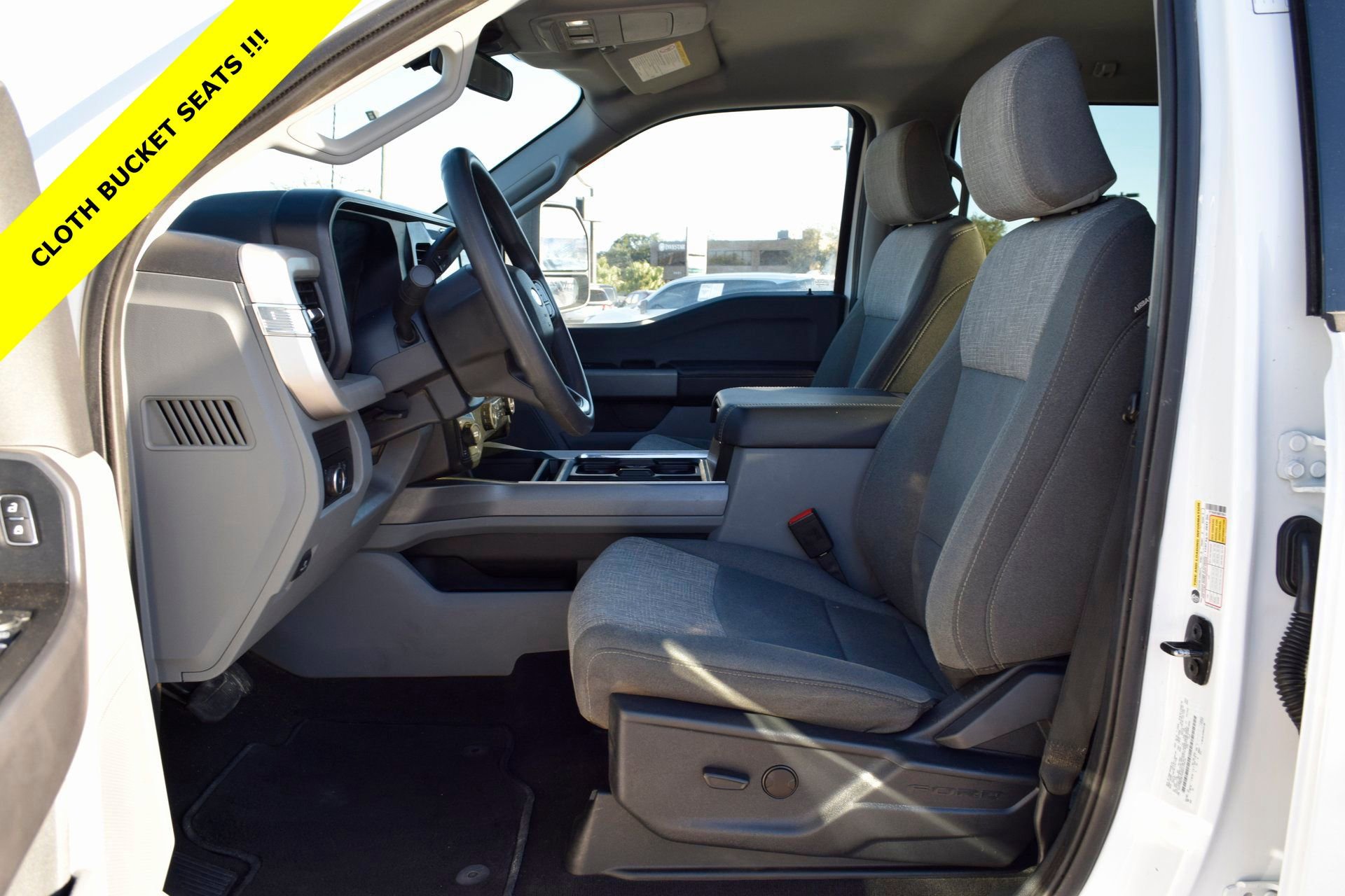 Used 2025 Ford F250 XLT w/ FX4 Off-Road Package image 3