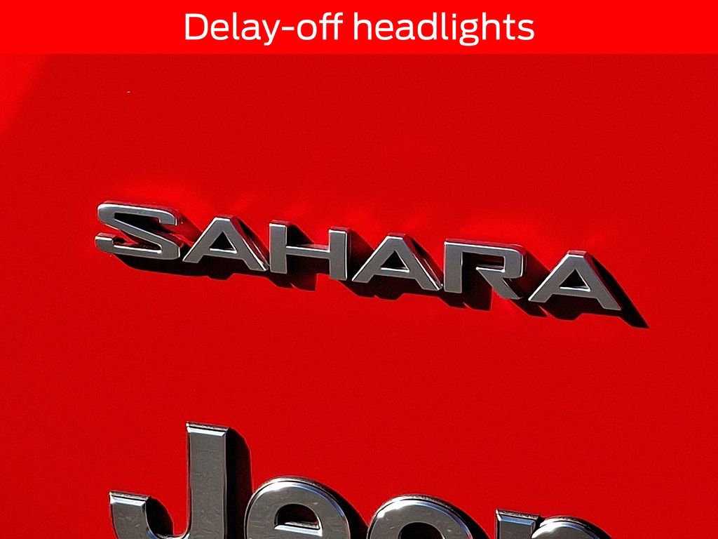 Used 2022 Jeep Wrangler Unlimited Sahara w/ Cold Weather Group image 30