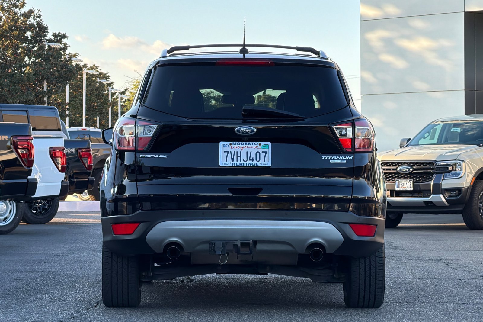 Used 2017 Ford Escape Titanium AWD/4WD image 5