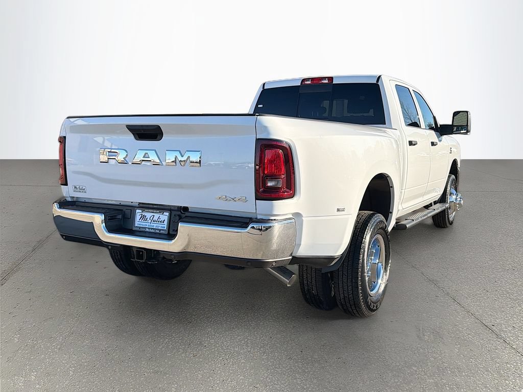 New 2026 RAM 3500 Tradesman AWD/4WD image 4