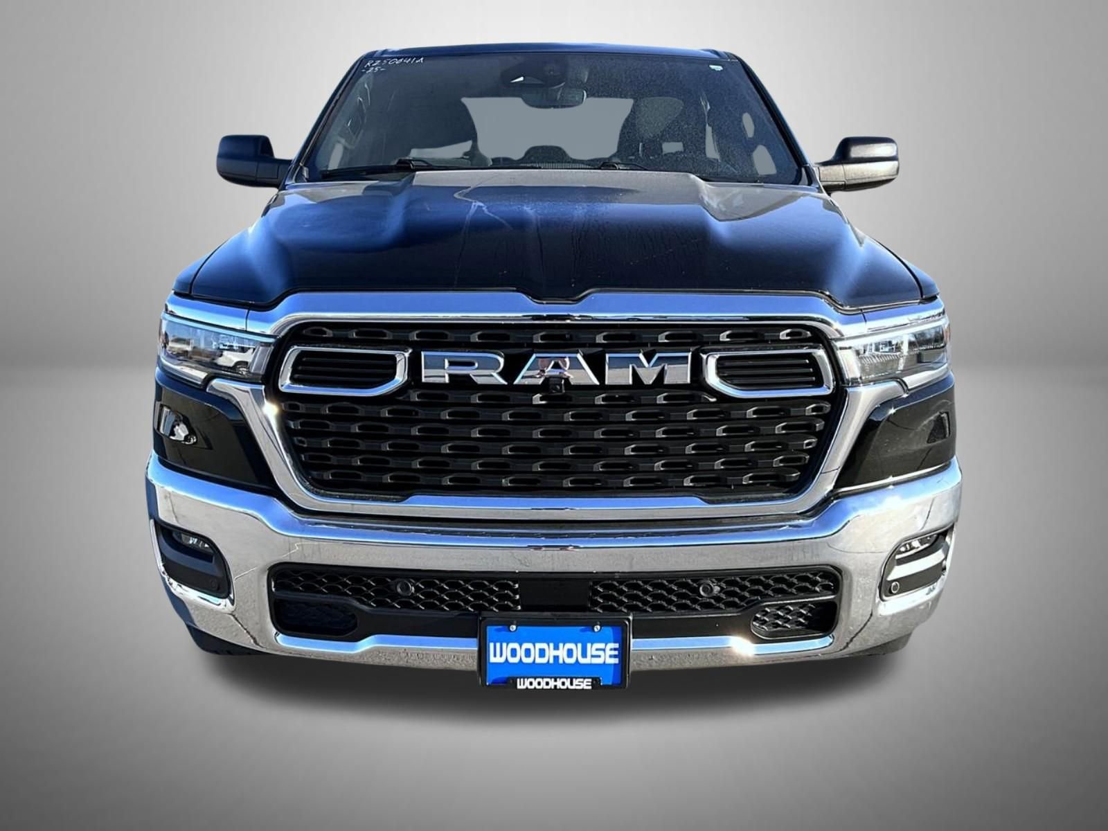 Used 2025 RAM 1500 Big Horn AWD/4WD image 2