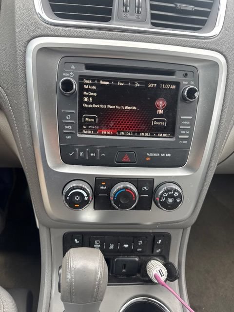 Used 2016 GMC Acadia SLE FWD image 3