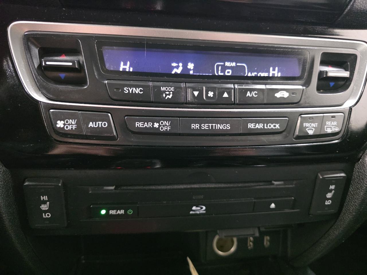 Used 2016 Honda Pilot Touring image 58