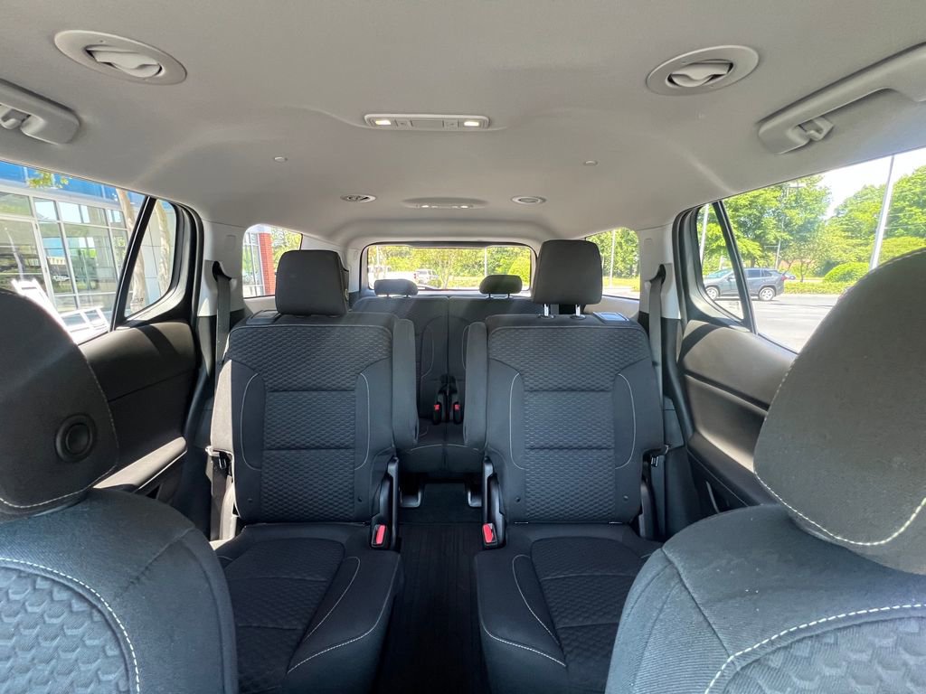 Used 2019 GMC Acadia SLE AWD/4WD image 16