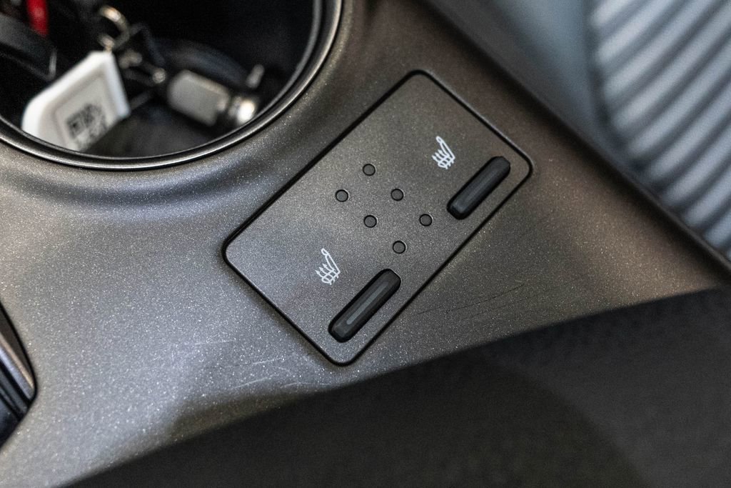 Used 2024 Toyota Camry SE w/ Cold Weather Package image 26