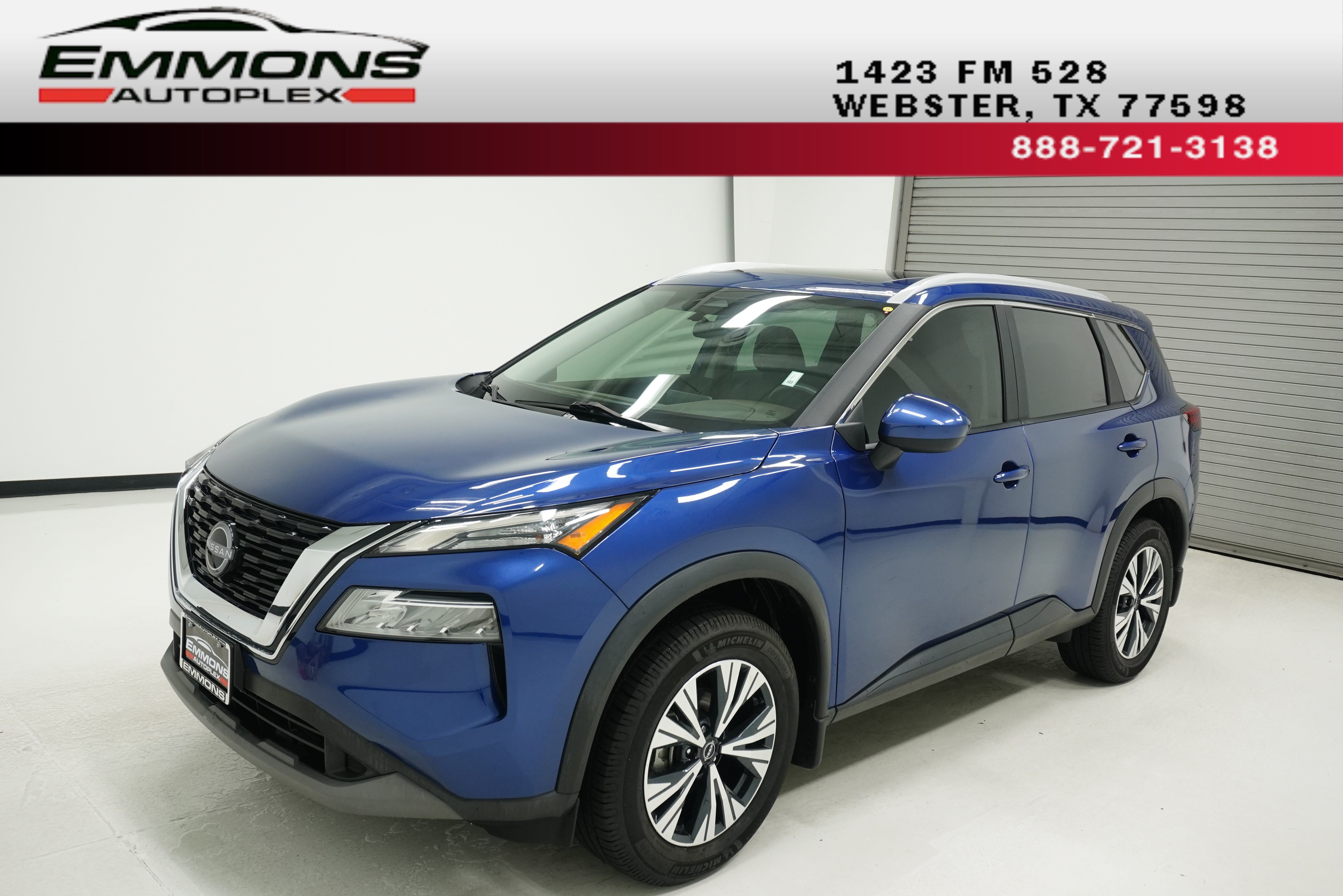 Used 2023 Nissan Rogue SV w/ SV Premium B Package FWD image 1