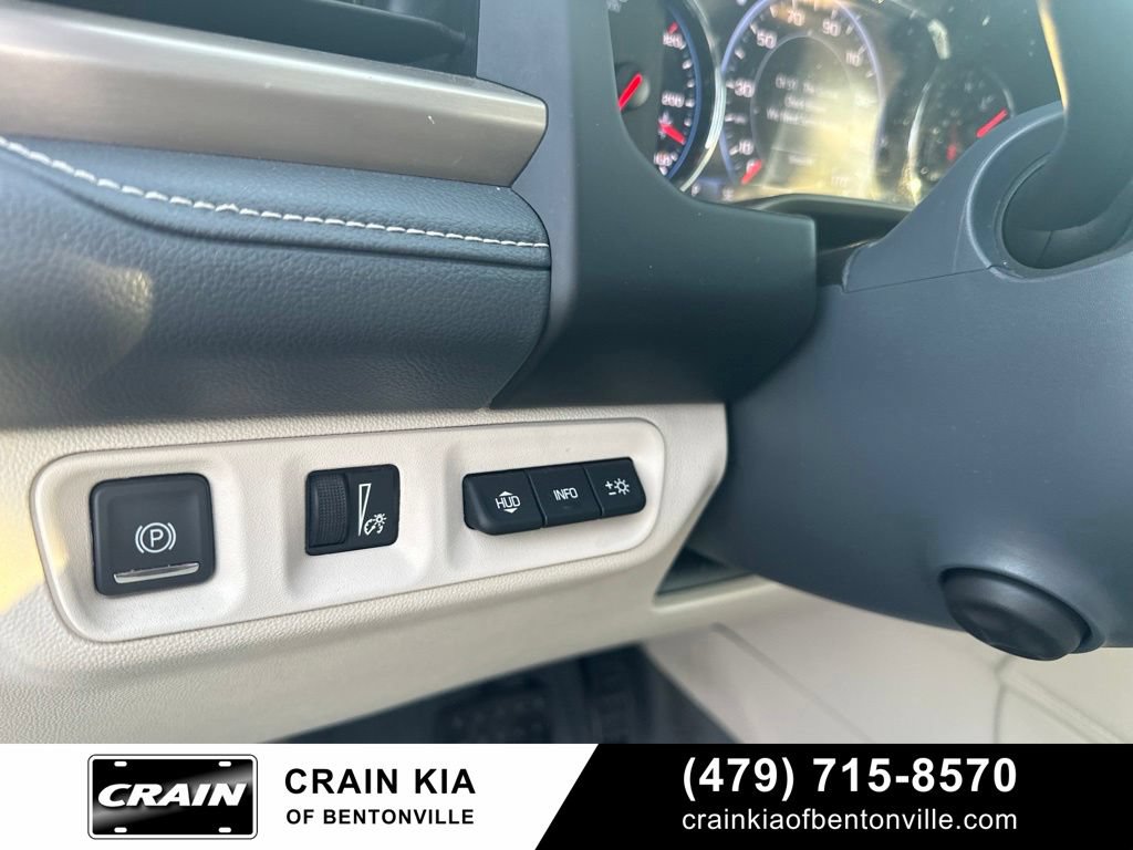 Used 2021 GMC Acadia Denali w/ Denali Technology Package FWD image 21