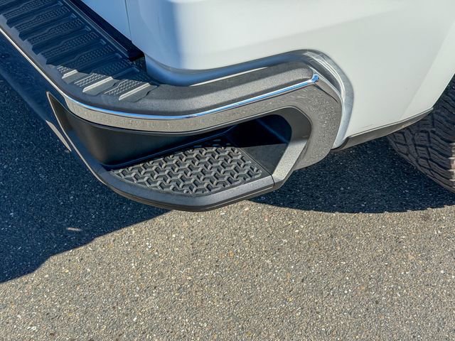 Used 2019 Chevrolet Silverado 1500 LT w/ All-Star Edition image 7