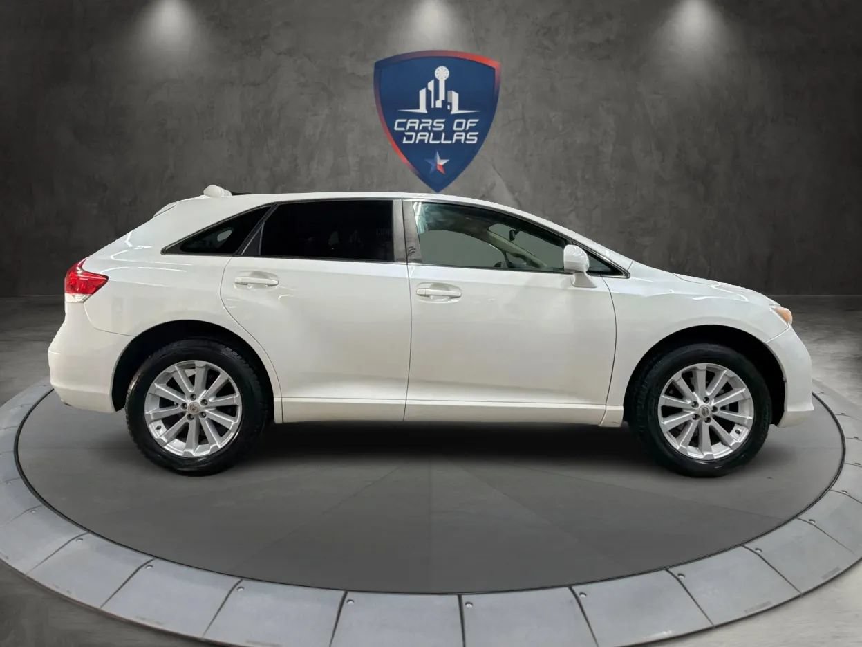 Used 2011 Toyota Venza FWD image 6