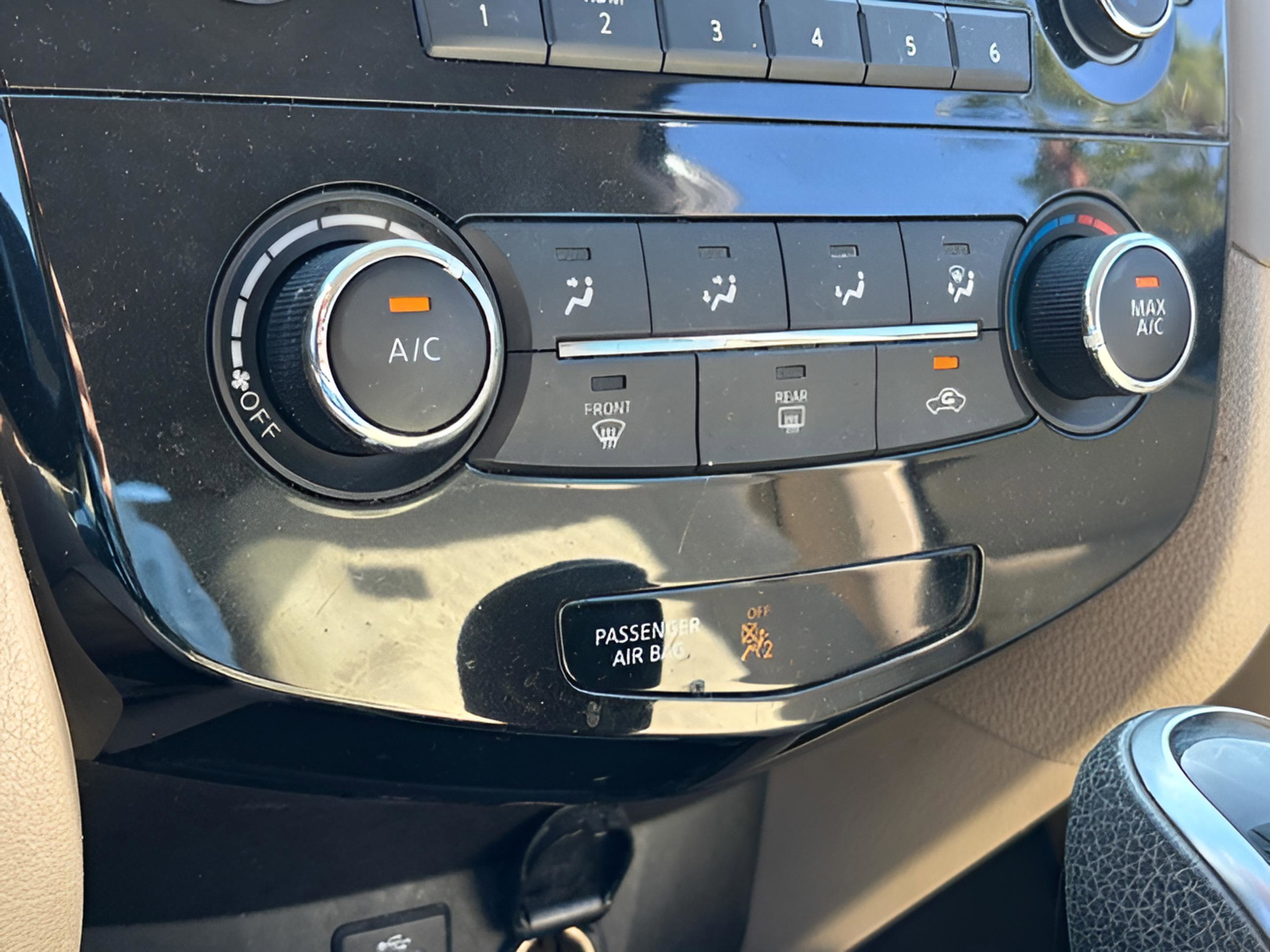 Used 2017 Nissan Rogue S image 22