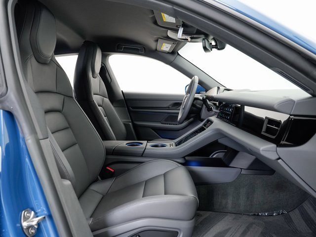 Used 2023 Porsche Taycan image 21