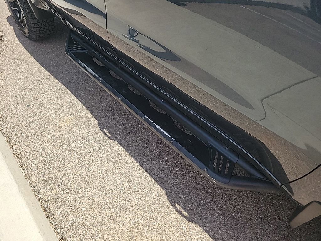 Used 2019 Chevrolet Silverado 1500 Custom Trail Boss w/ Custom Convenience Package AWD/4WD image 19