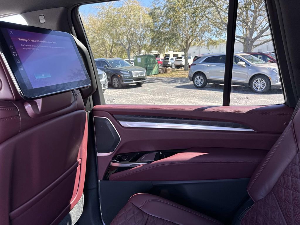 New 2026 Cadillac Escalade Luxury w/ Touring Package image 15