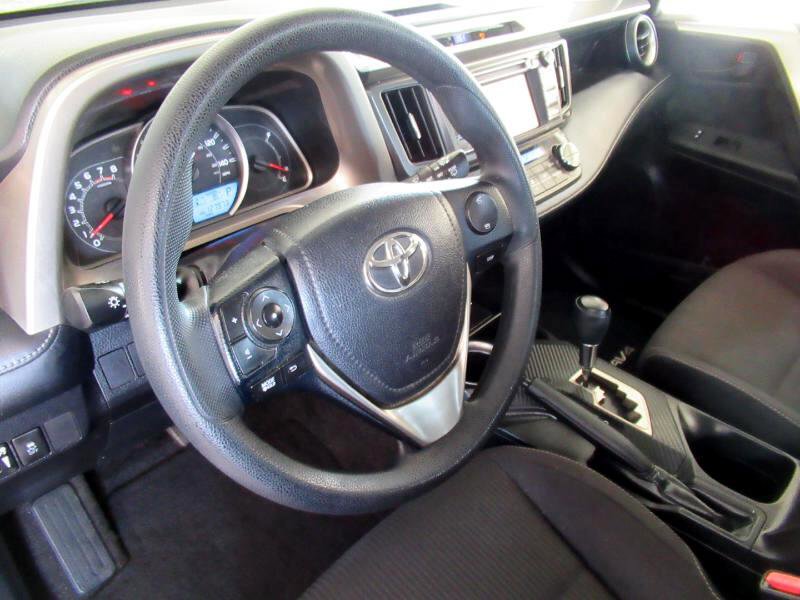 Used 2013 Toyota RAV4 XLE image 10