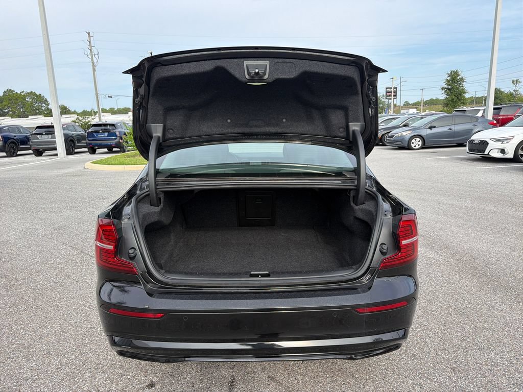 Used 2024 Volvo S60 B5 Core FWD image 13