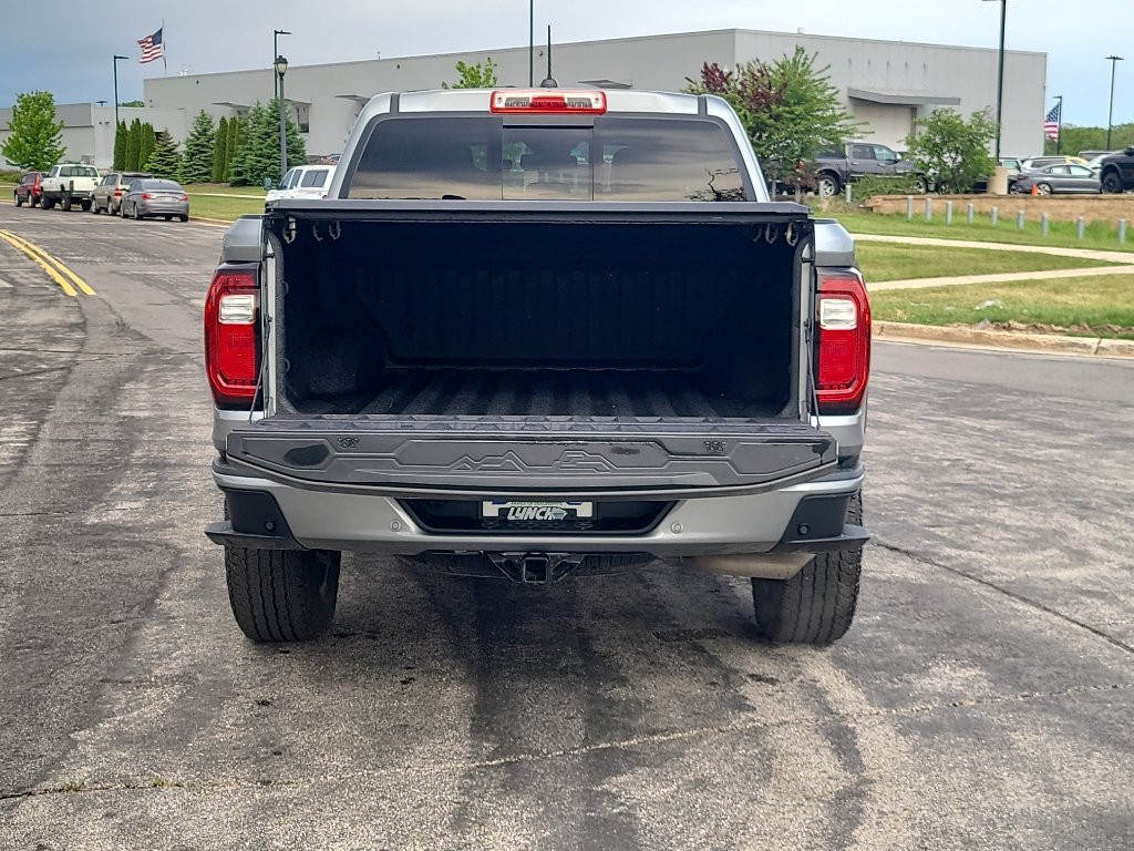 Used 2024 GMC Canyon AT4 w/ AT4 Premium Package AWD/4WD image 37