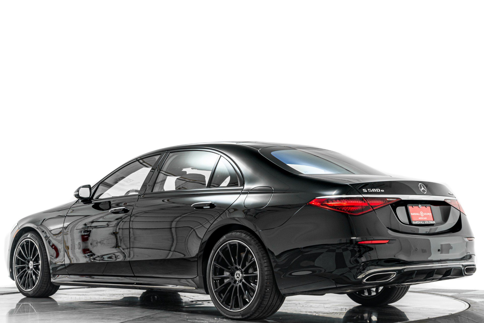 Used 2025 Mercedes-Benz S 580e 4MATIC Sedan image 34