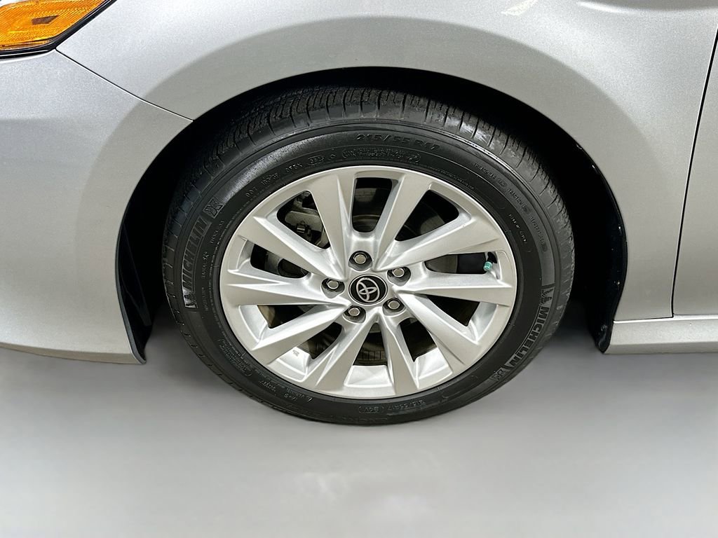 Used 2024 Toyota Camry LE FWD image 8