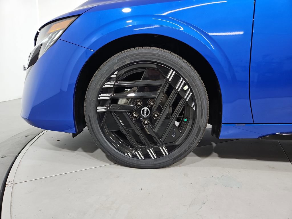 New 2026 Nissan Sentra SR FWD image 26
