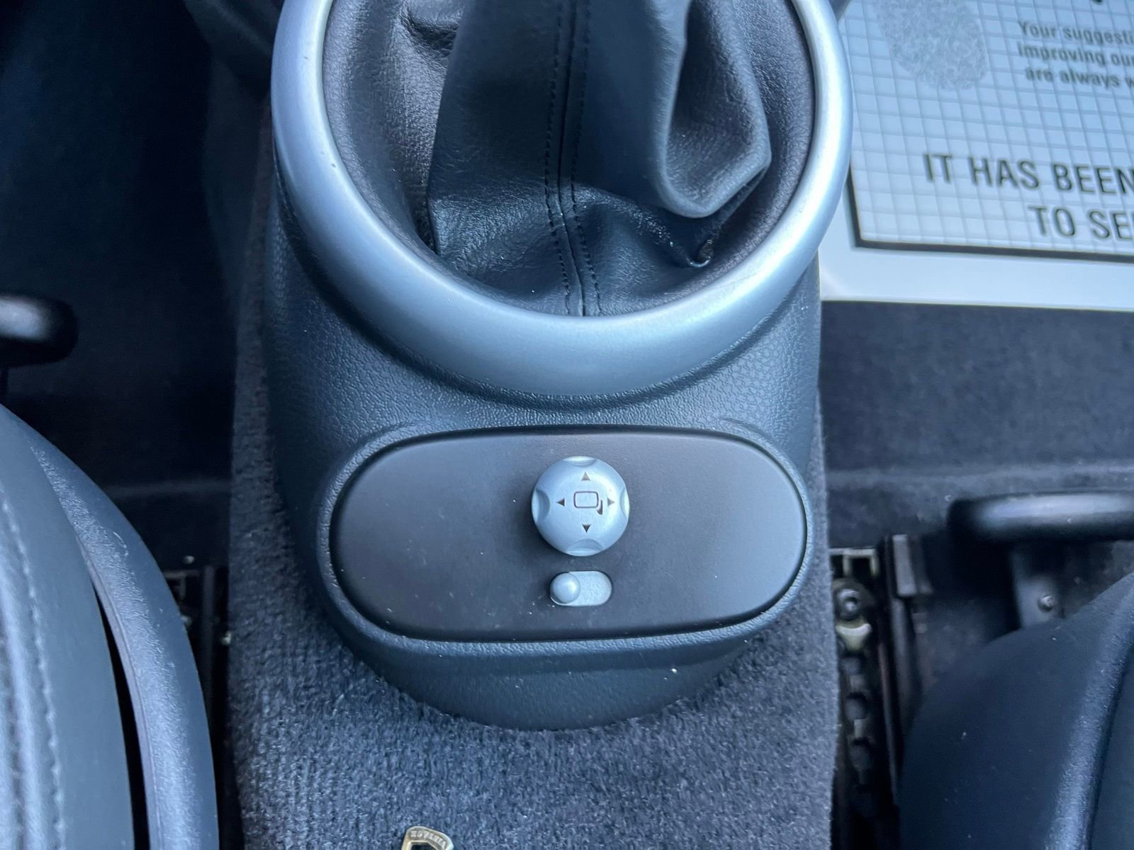 Used 2003 MINI Cooper Hardtop image 25