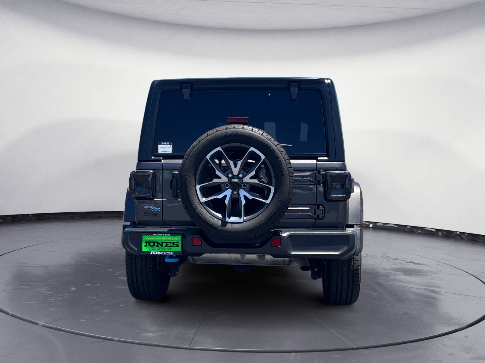 Used 2024 Jeep Wrangler Unlimited AWD/4WD image 5
