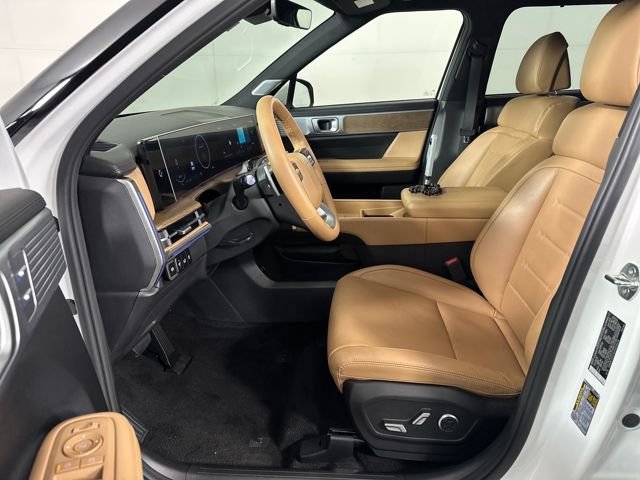 Used 2025 Hyundai Santa Fe Limited image 39