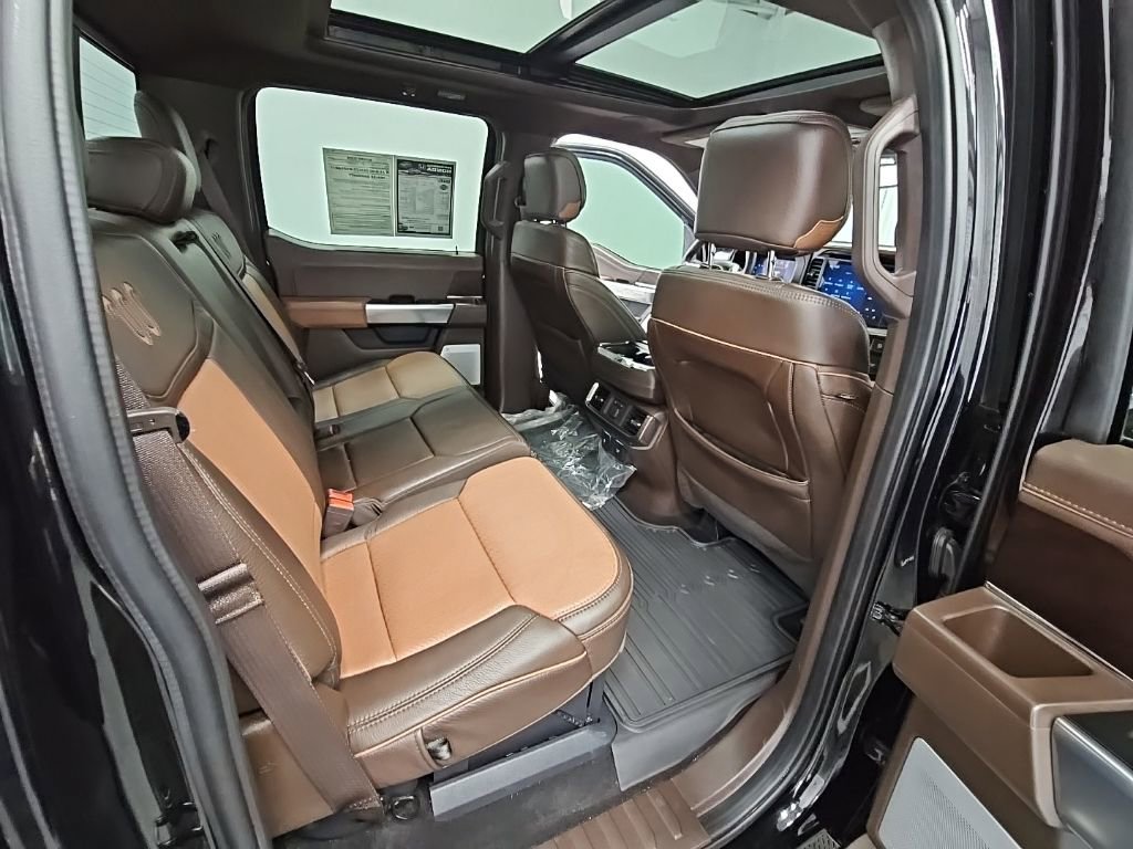 Used 2025 Ford F150 King Ranch w/ FX4 Off-Road Package image 44