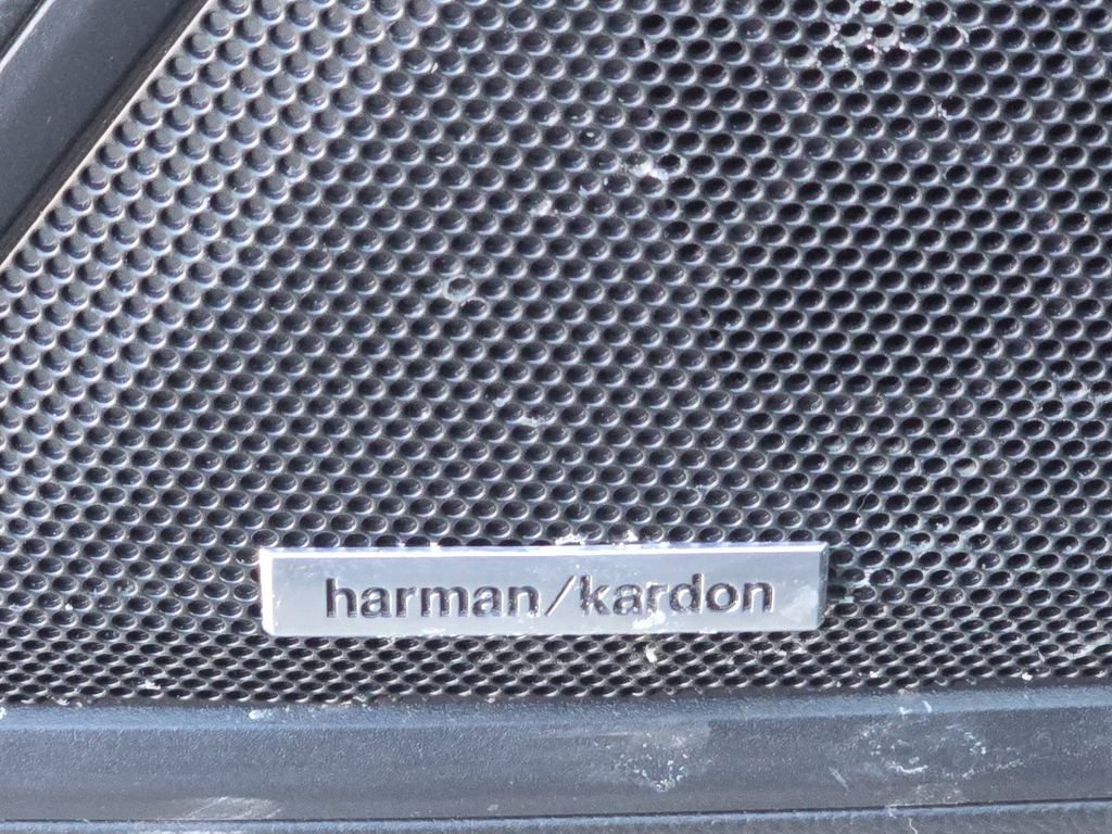 Used 2023 Subaru Outback Touring XT image 34