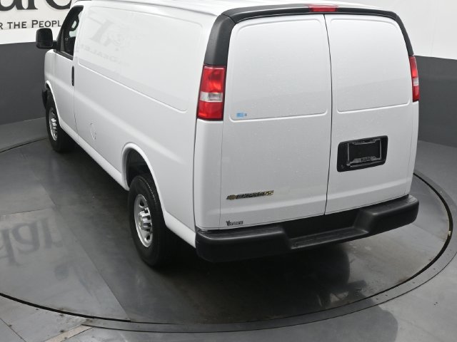 New 2027 Chevrolet Express 2500 w/ Driver Convenience Package RWD image 36
