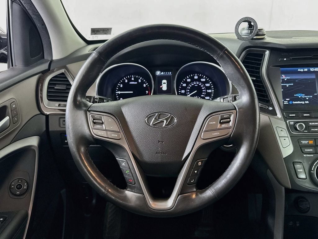 Used 2017 Hyundai Santa Fe Sport w/ 2.4L Tech Package 04 AWD/4WD image 11