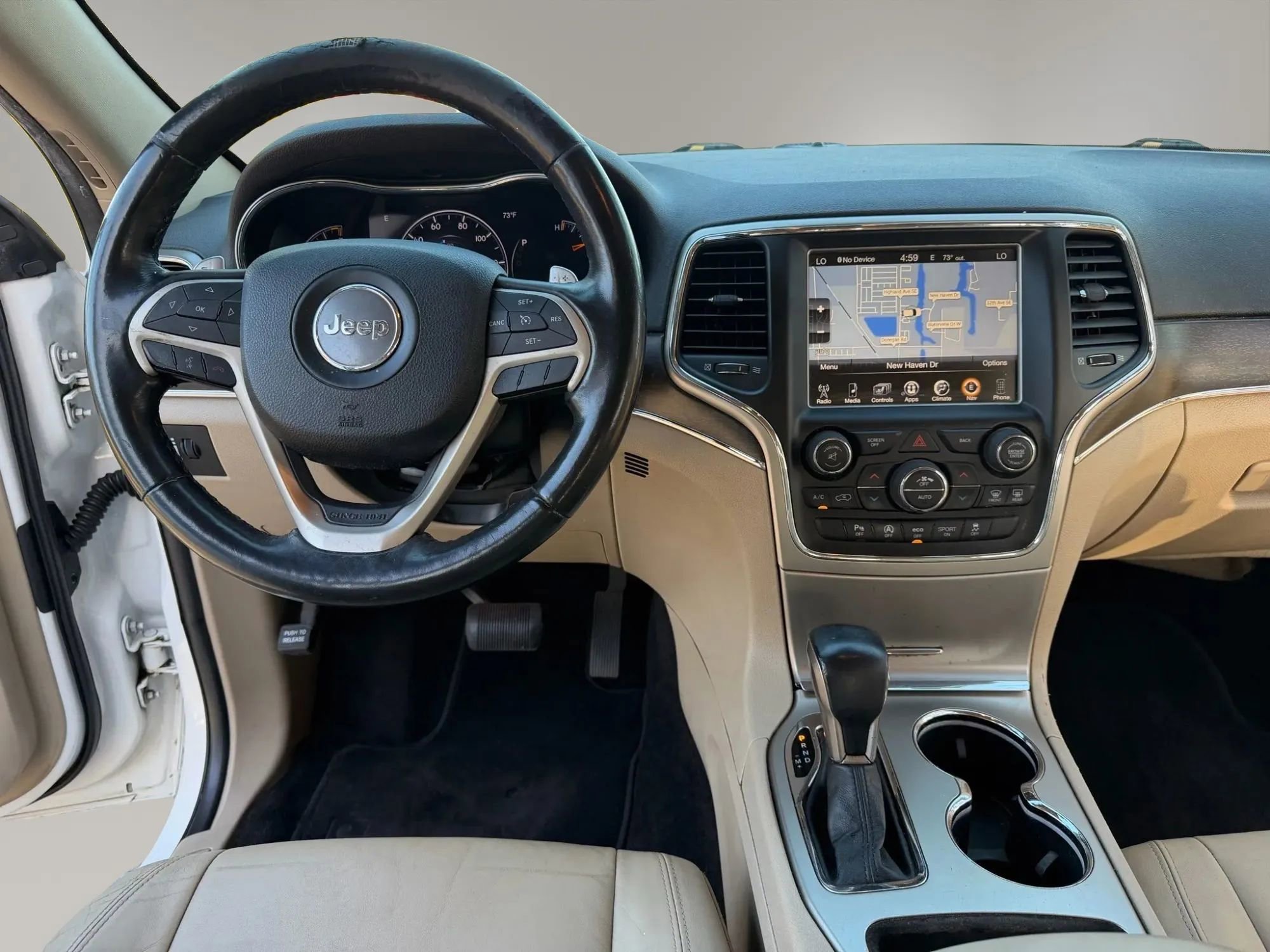 Used 2016 Jeep Grand Cherokee Limited RWD image 8
