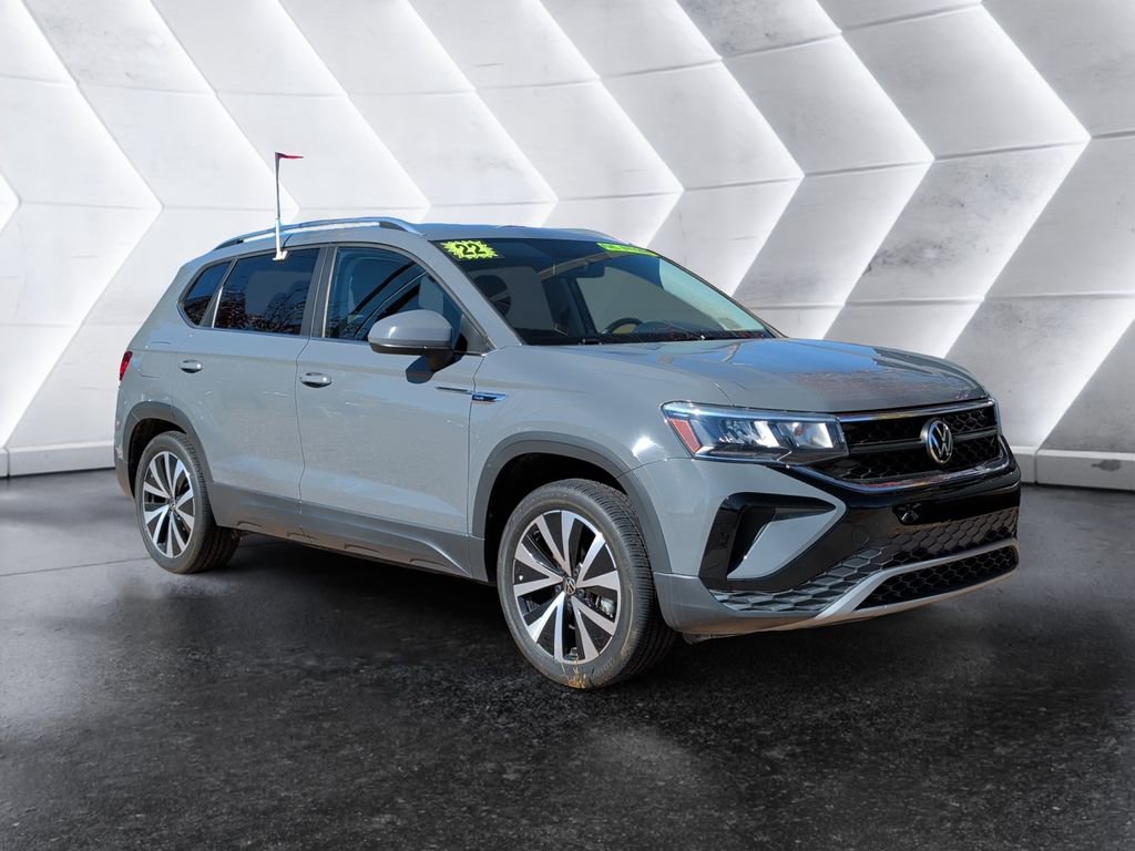 Used 2022 Volkswagen Taos SE