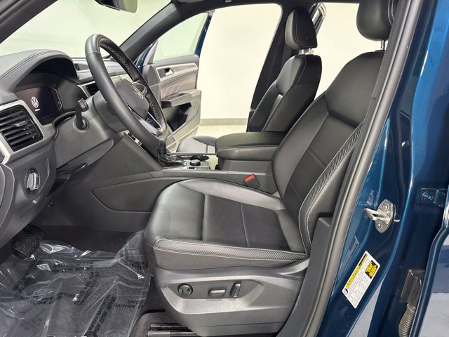 Used 2023 Volkswagen Atlas Cross Sport SE AWD/4WD image 13
