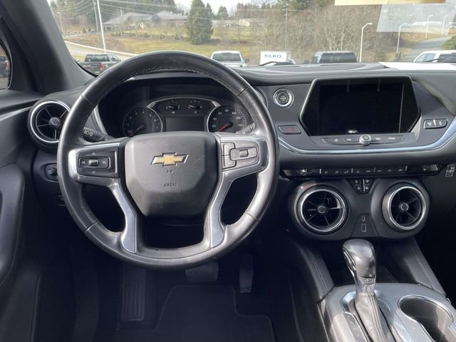 Used 2019 Chevrolet Blazer LT image 13