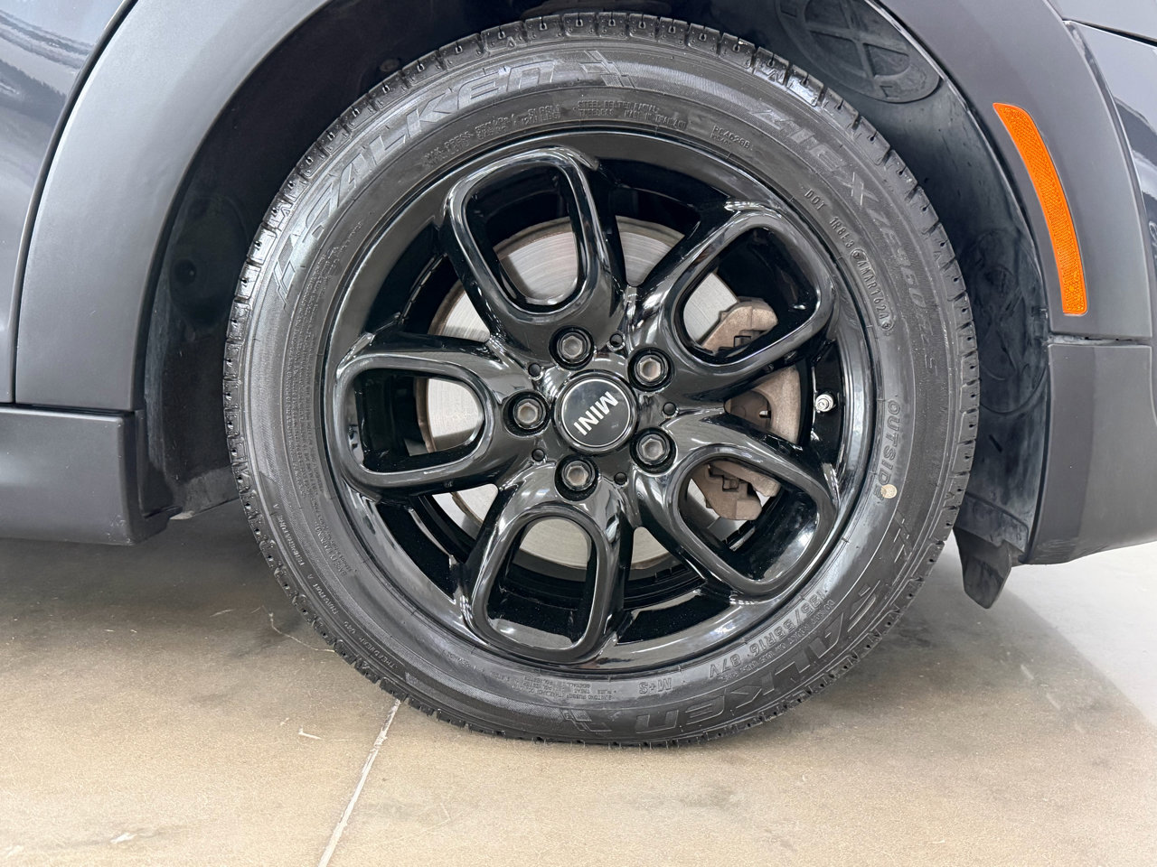 Used 2015 MINI Cooper S image 37