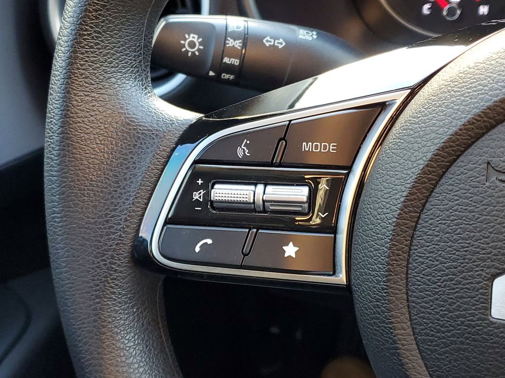 Certified 2024 Kia Forte LXS w/ LXS Technology Package image 13