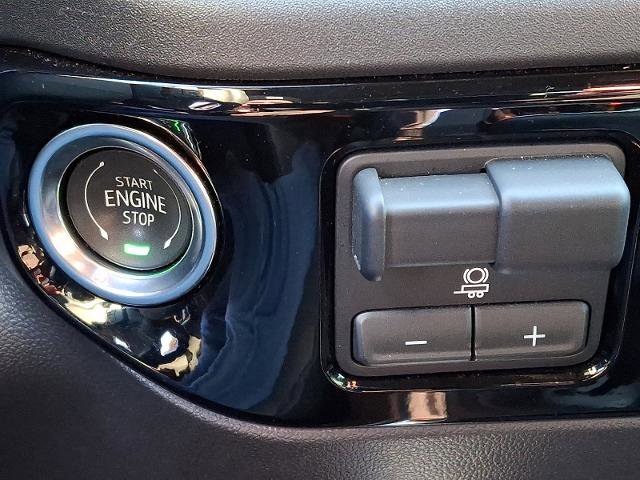 Certified 2025 Chevrolet Silverado 1500 High Country w/ High Country Premium Package image 26